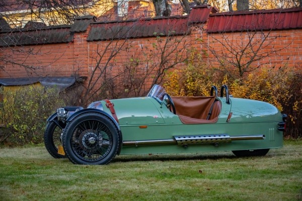 Шоу-стоппер как инвестиция: опыт владения Morgan 3-Wheeler