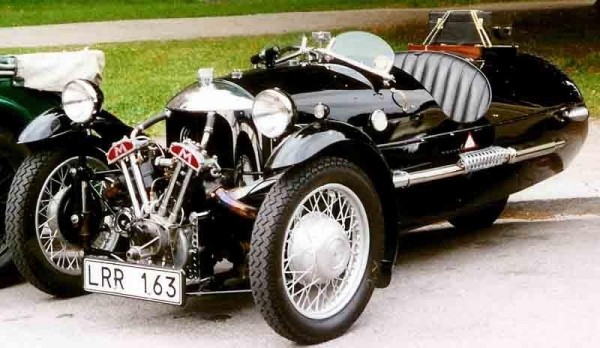 Шоу-стоппер как инвестиция: опыт владения Morgan 3-Wheeler