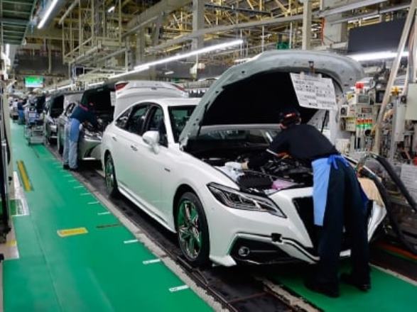 Toyota сократит производство автомобилей в мире на 10% Toyota сократит производство автомобилей в мире на 10%