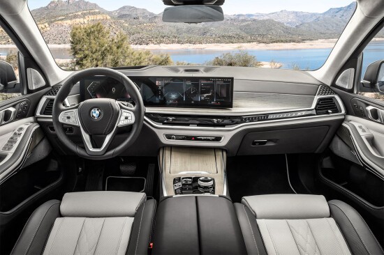 Баварский гигант: BMW X7