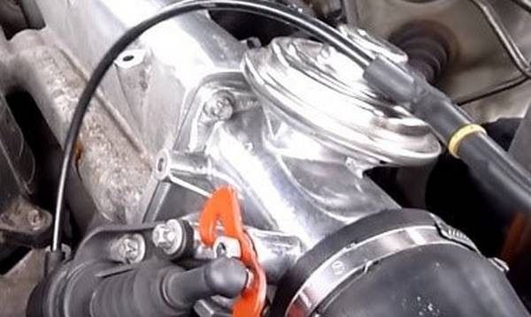Как правильно почистить клапан EGR Как правильно почистить клапан EGR