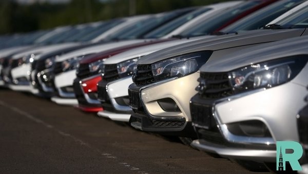 В России произойдет сокращение на 2% продаж легковых автомобилей В России произойдет сокращение на 2% продаж легковых автомобилей