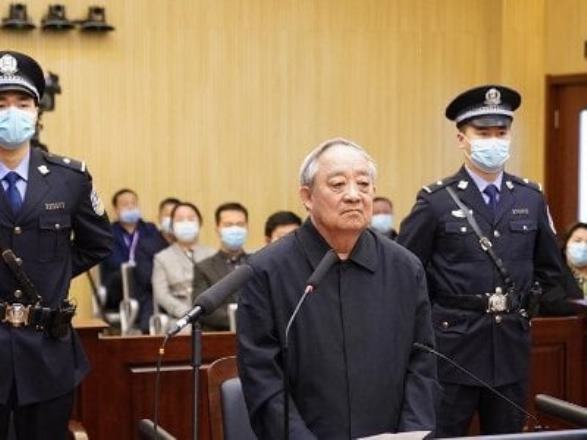 В Китае бывшего гендиректора корпорации Huadian приговорили к смертной казни за взятки В Китае бывшего гендиректора корпорации Huadian приговорили к смертной казни за взятки