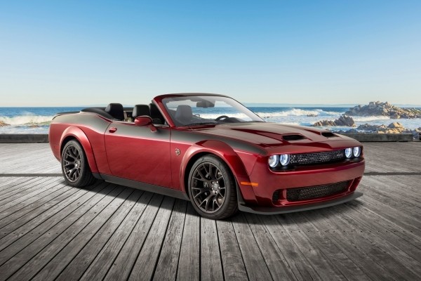 Сюрпризы от Dodge: кабриолет Challenger и возвращение монструозного Durango SRT Hellcat Сюрпризы от Dodge: кабриолет Challenger и возвращение монструозного Durango SRT Hellcat
