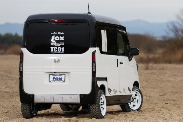 Dafunder: коммерческая пародия кей-кара Honda N-Van на Land Rover Defender