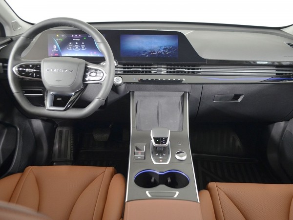 Полный обзор OMODA C5. Рассматриваем автомобиль в деталях