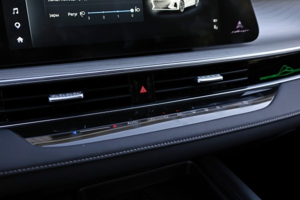 Вместо Toyota Camry, Kia К5 и Hyundai Sonata: тест-драйв Chery Arrizo 8 Вместо Toyota Camry, Kia К5 и Hyundai Sonata: тест-драйв Chery Arrizo 8