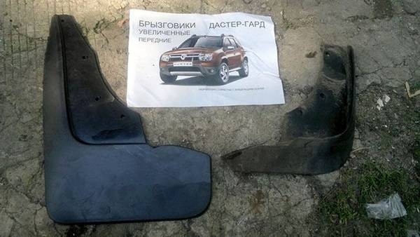 Выбор и установка увеличенных брызговиков на Рено Дастер