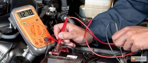 Двигатель глохнет при нажатии на педаль газа  основные причины