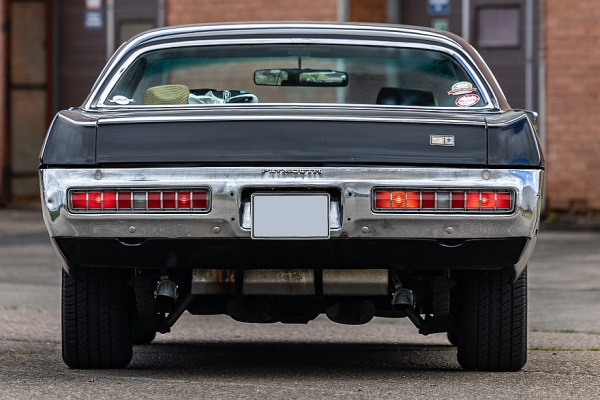 Автомобиль по почте: опыт владения Plymouth Fury 1971 года