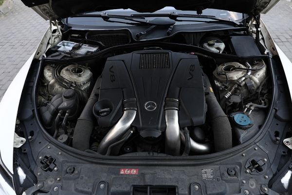 Когда даже задранный мотор радует: опыт владения Mercedes-Benz CL 500 C216