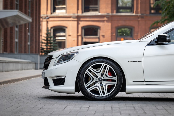 Когда даже задранный мотор радует: опыт владения Mercedes-Benz CL 500 C216